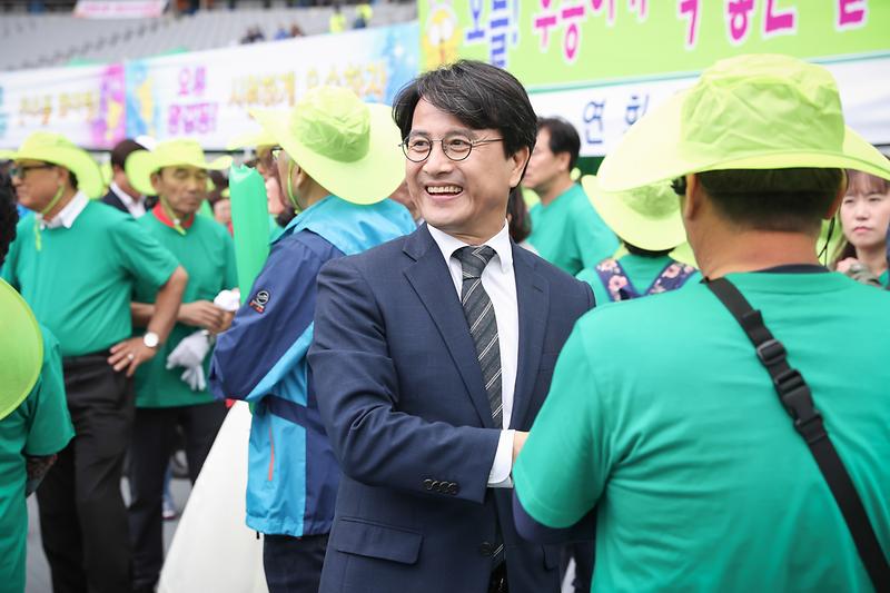 Young-0358-2.jpg 이미지