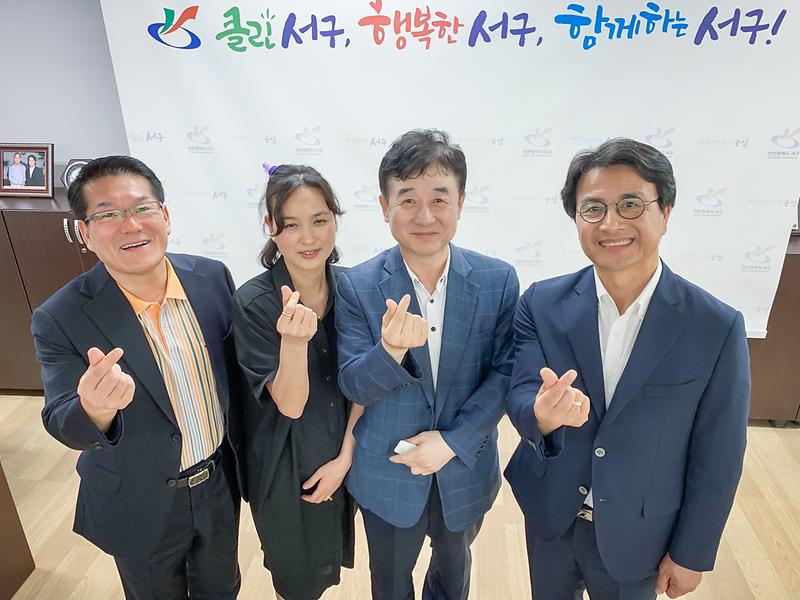 Young-05.jpg 이미지