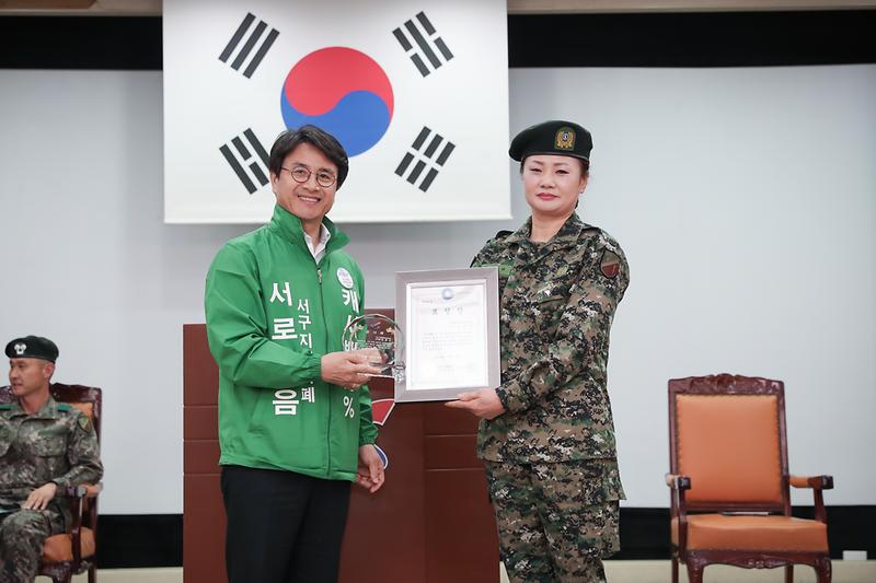 Young-0507.jpg 이미지