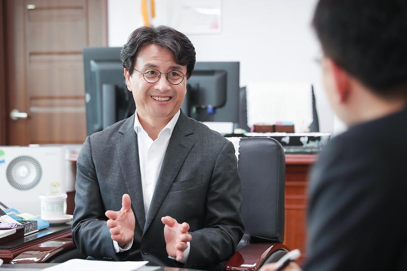 Young-0652.jpg 이미지