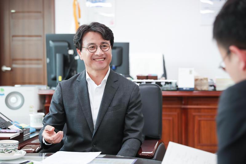 Young-0838.jpg 이미지