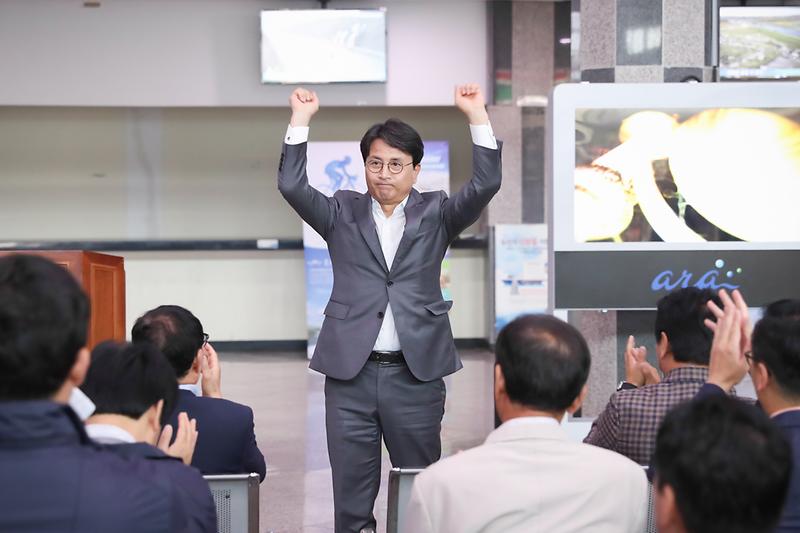 Young-0980.jpg 이미지