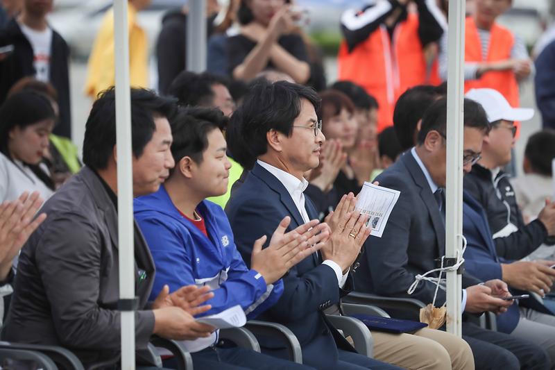 Young-1029-2.jpg 이미지