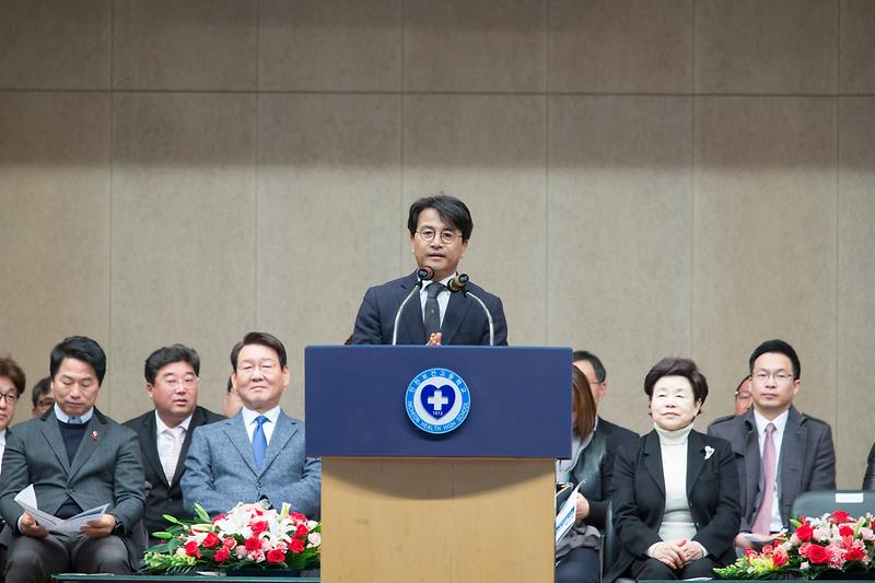 Young-1049.jpg 이미지