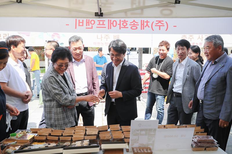 Young-1066.jpg 이미지