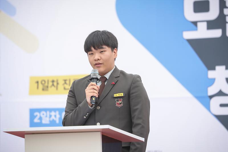 Young-1068-2.jpg 이미지