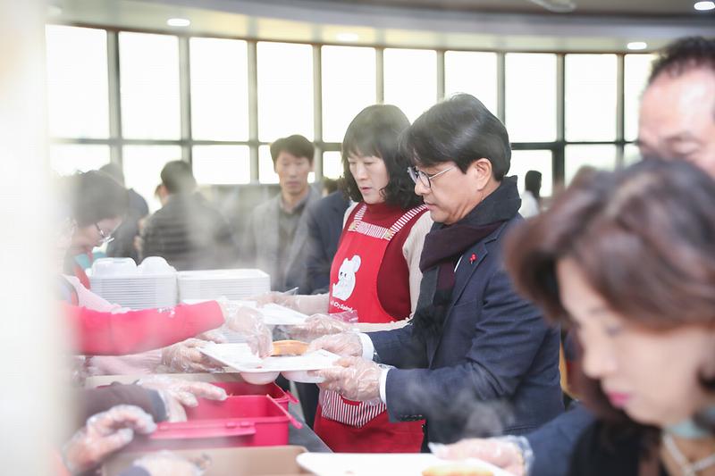 Young-1222.jpg 이미지