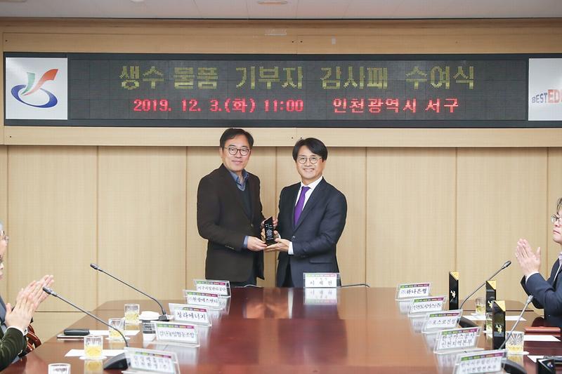 Young-1300.jpg 이미지