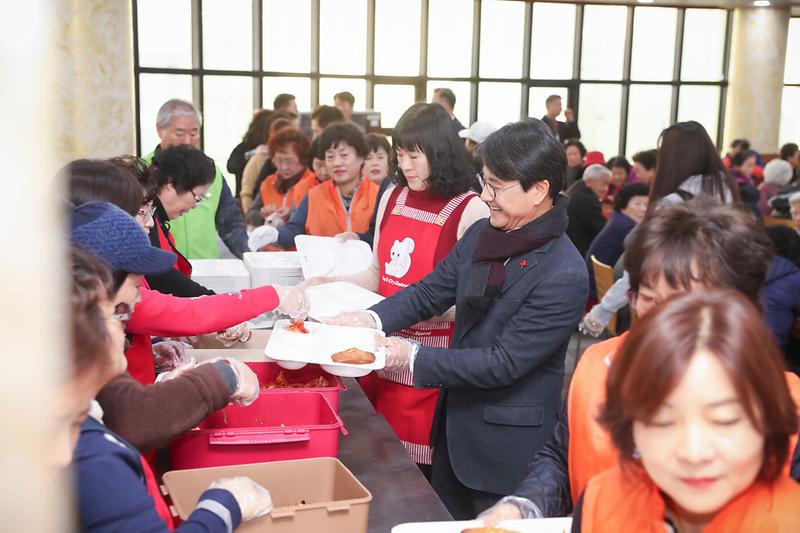 Young-1321.jpg 이미지