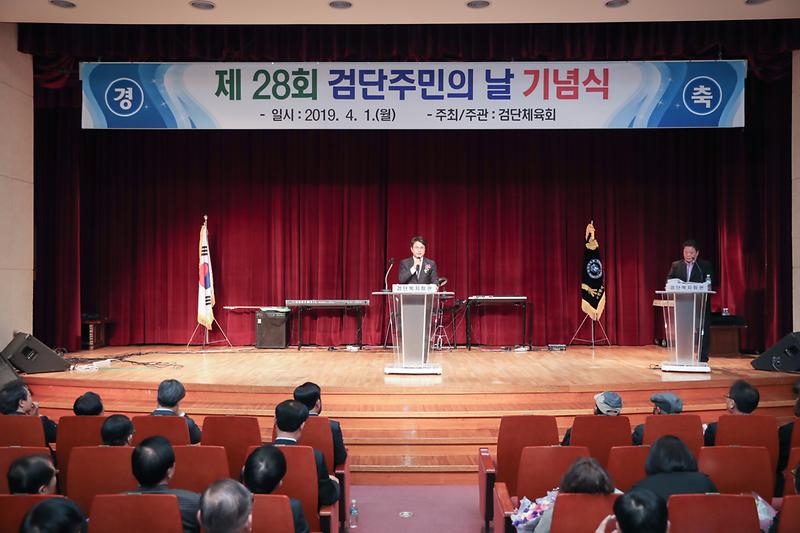 Young-1361.jpg 이미지