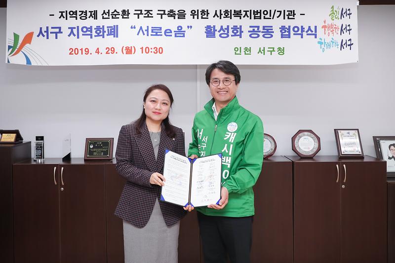 Young-1410.jpg 이미지