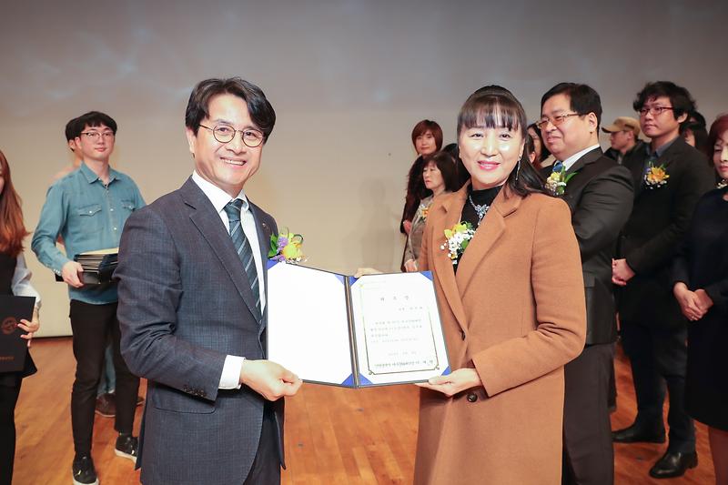 Young-1460.jpg 이미지