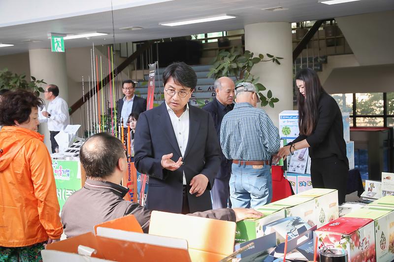 Young-1465.jpg 이미지