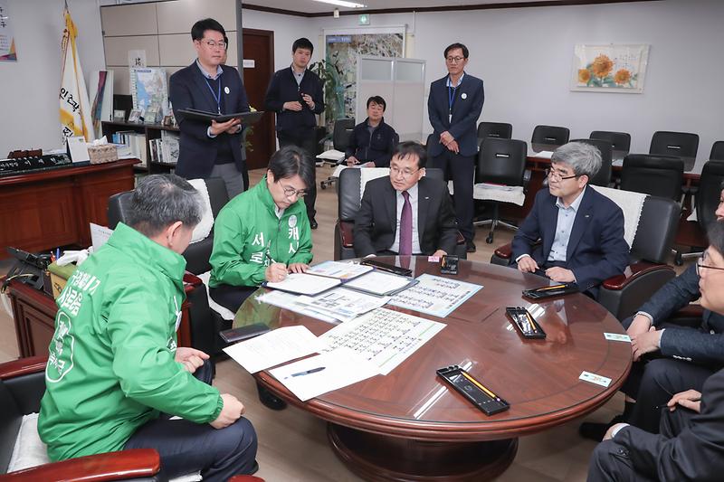 Young-1479.jpg 이미지