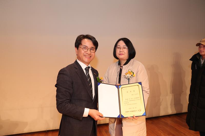 Young-1520.jpg 이미지