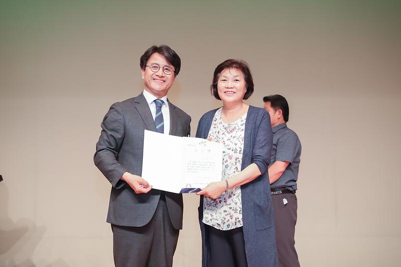 Young-1535.jpg 이미지