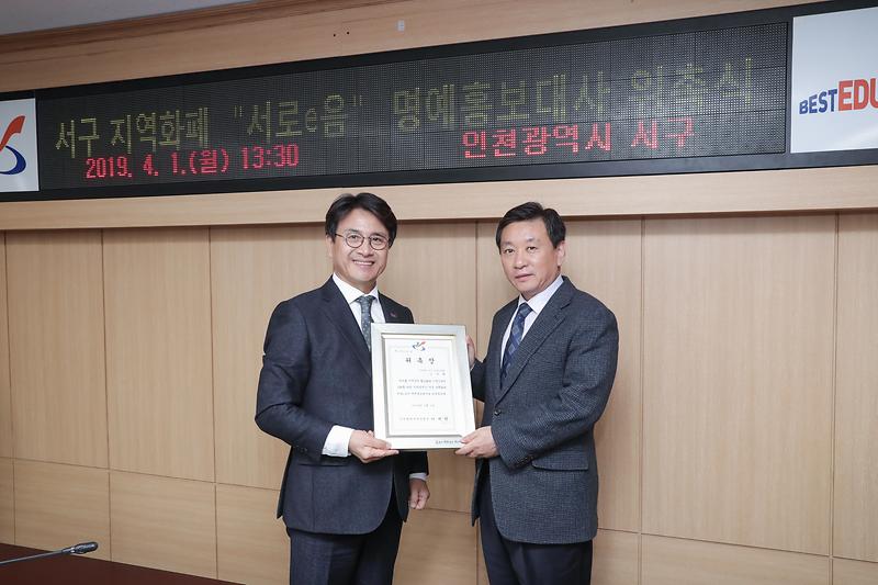 Young-1557.jpg 이미지