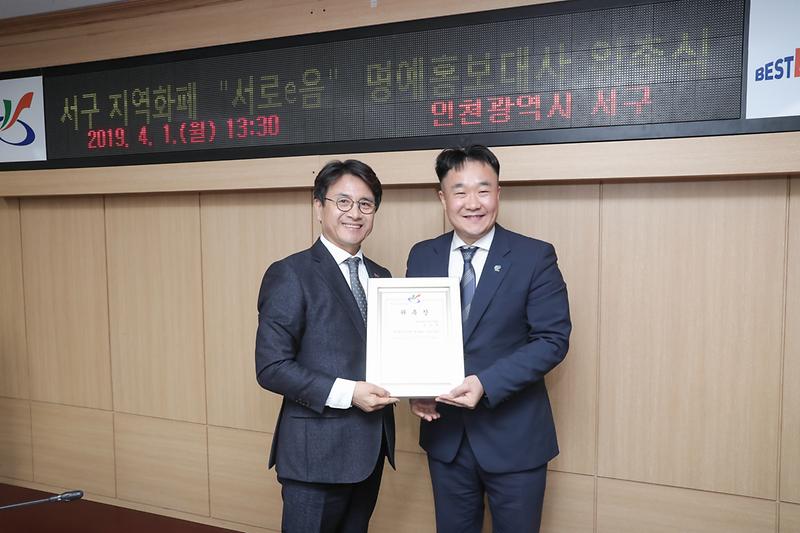 Young-1585.jpg 이미지