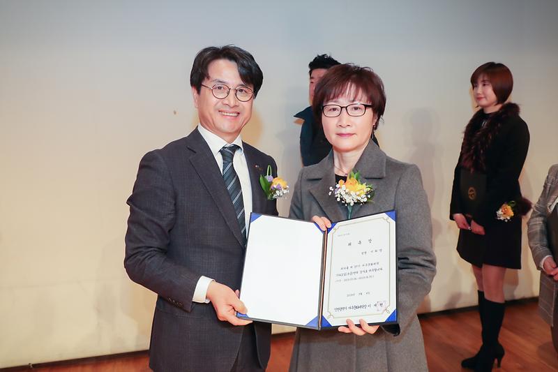 Young-1593.jpg 이미지