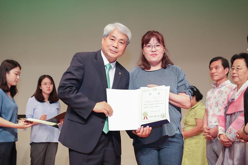 Young-1599.jpg 이미지