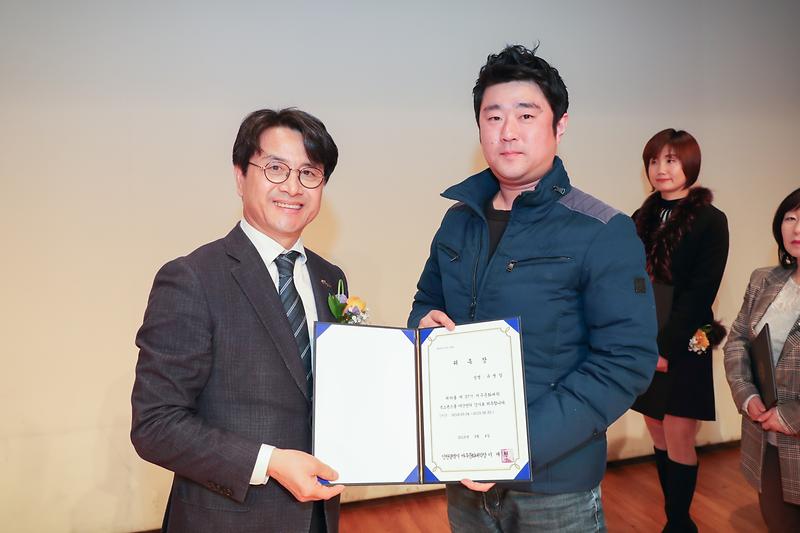 Young-1600.jpg 이미지