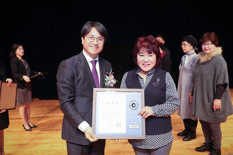 Young-1624.jpg 이미지