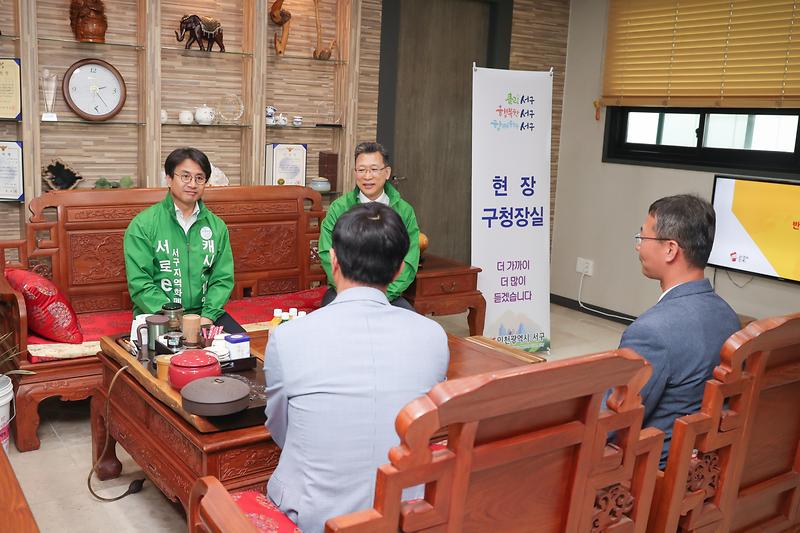 Young-1625.jpg 이미지