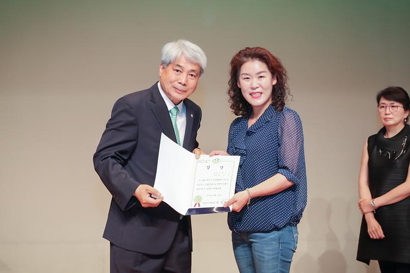 Young-1659.jpg 이미지