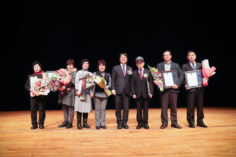 Young-1662.jpg 이미지