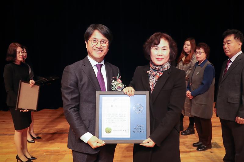 Young-1695.jpg 이미지