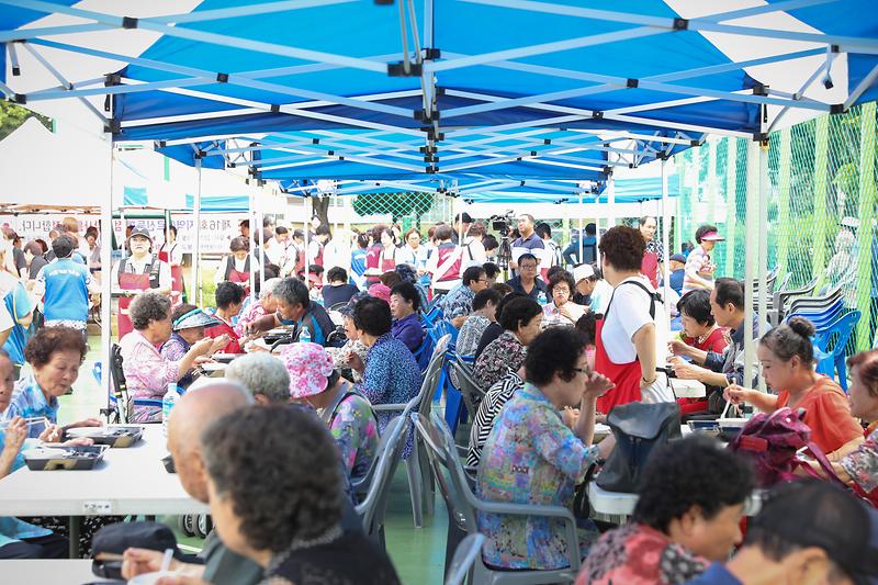 Young-1713.jpg 이미지