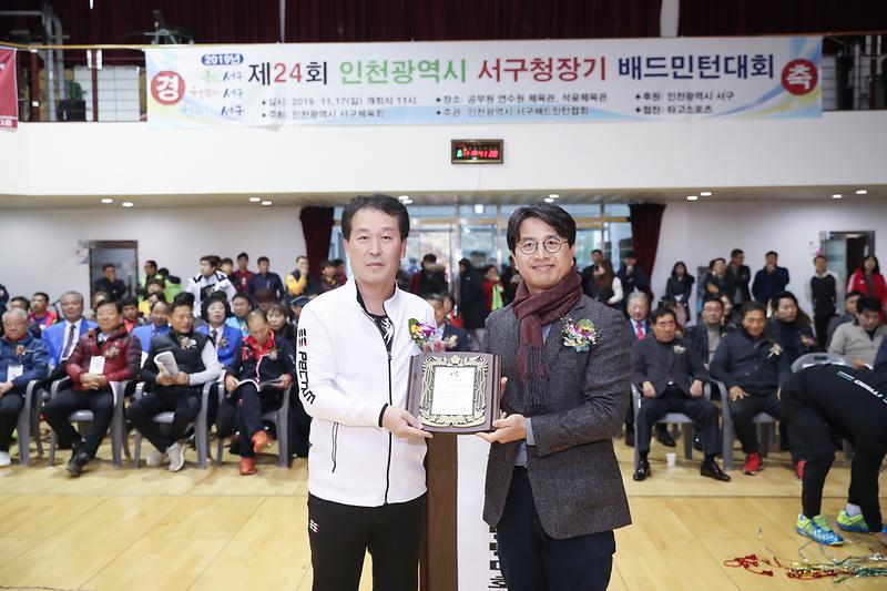 Young-1724.jpg 이미지