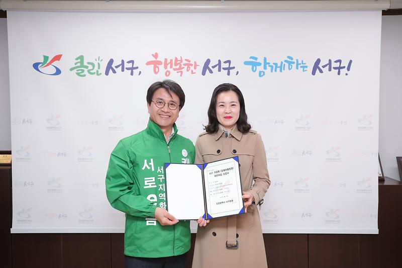 Young-1738.jpg 이미지