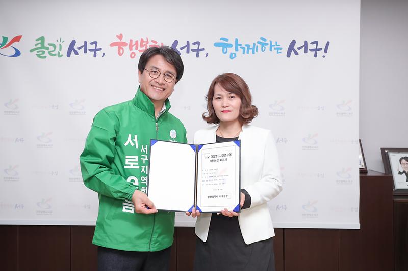 Young-1800.jpg 이미지