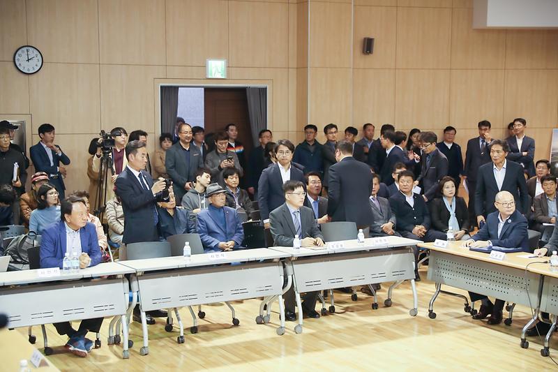 Young-1816.jpg 이미지