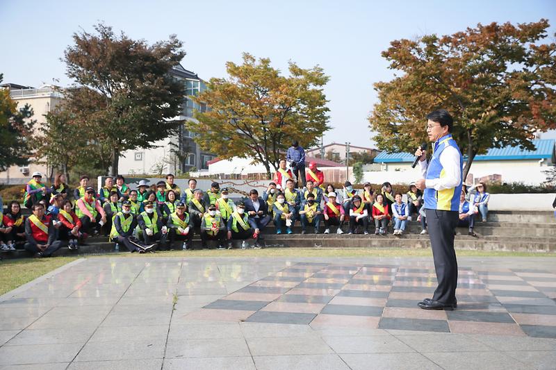 Young-1817.jpg 이미지