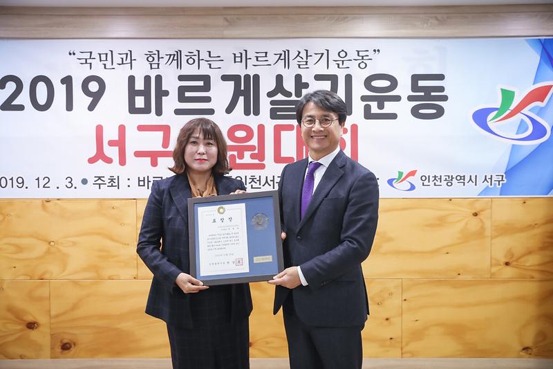 Young-1820.jpg 이미지