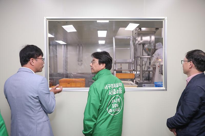 Young-1820.jpg 이미지