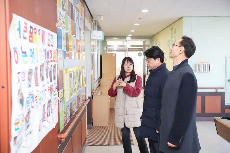 Young-1946.jpg 이미지