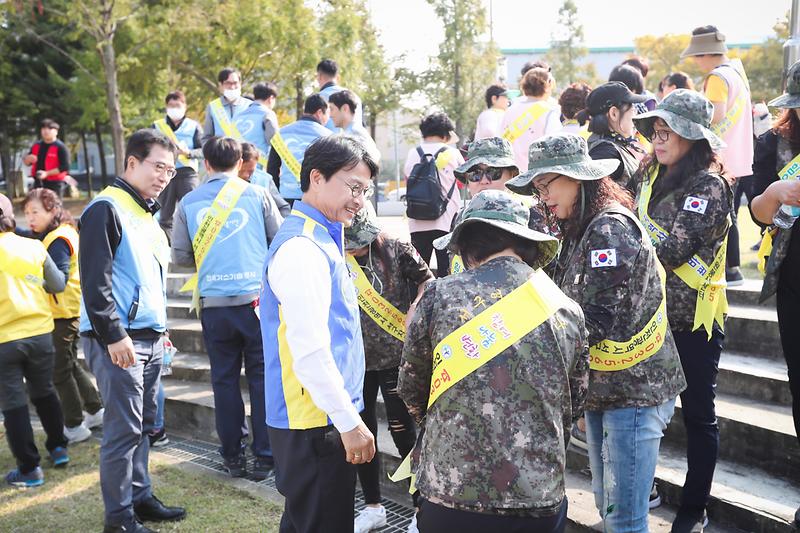 Young-1998.jpg 이미지