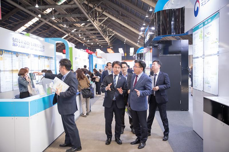 Young-1-10.jpg 이미지