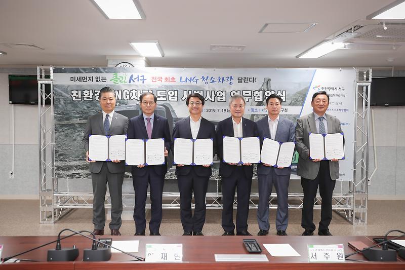 Young-2105.jpg 이미지