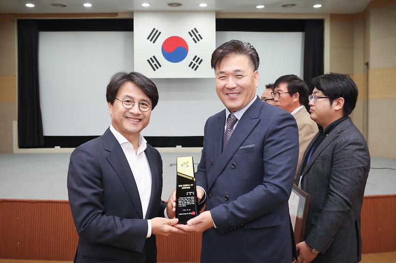 Young-2152.jpg 이미지