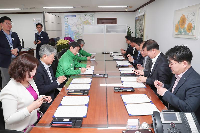 Young-2184.jpg 이미지