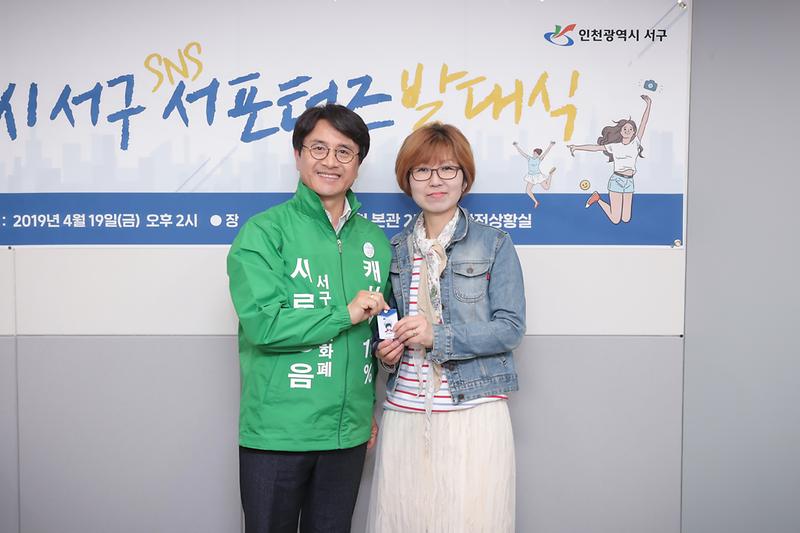 Young-2208.jpg 이미지