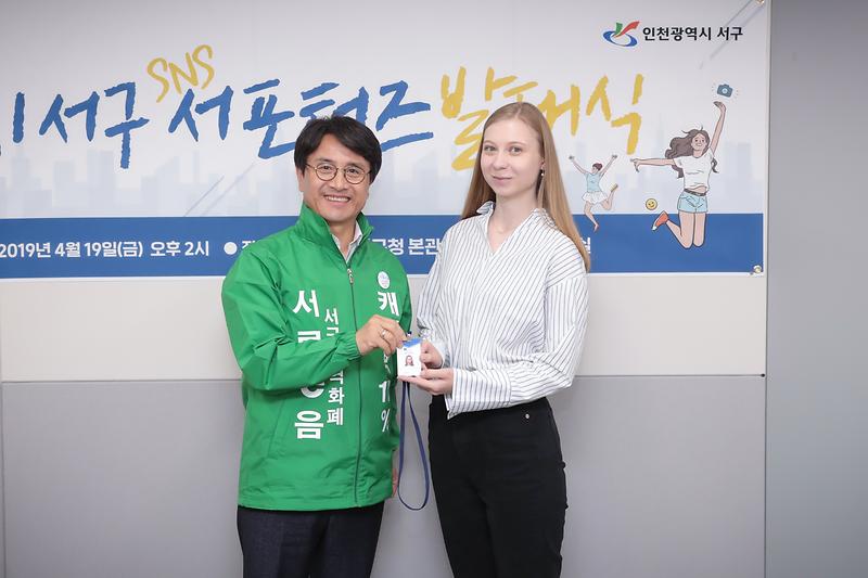 Young-2216.jpg 이미지