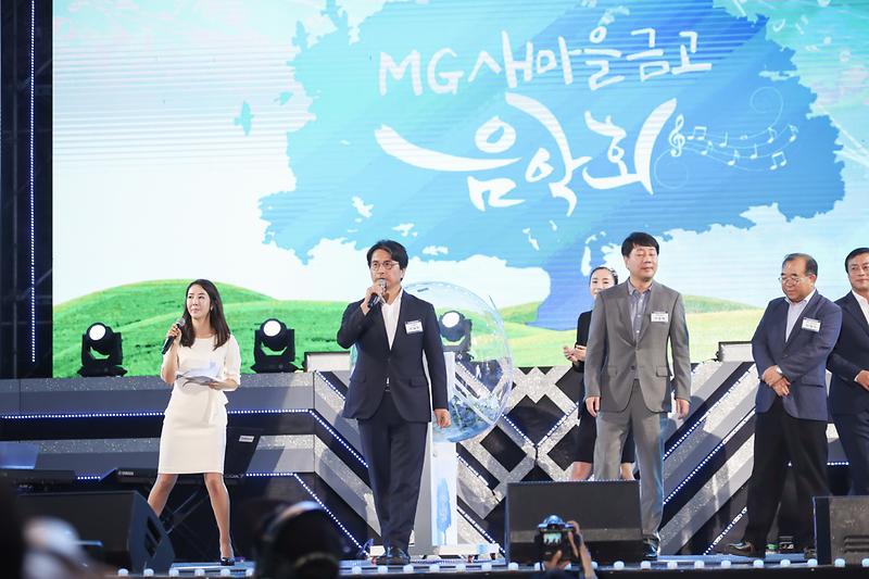 Young-2294.jpg 이미지