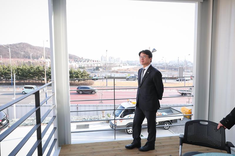 Young-2437.jpg 이미지