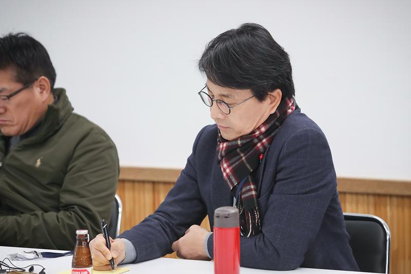 Young-2512.jpg 이미지