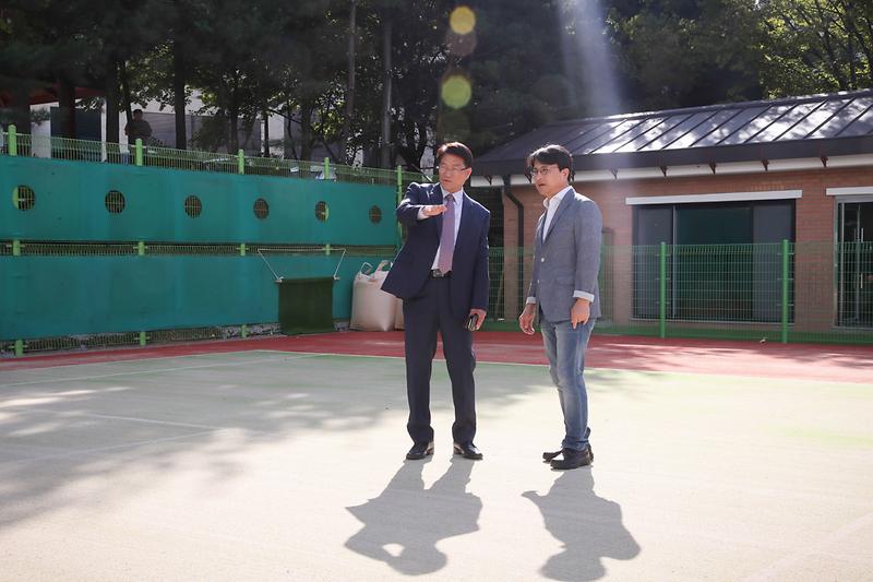 Young-2567.jpg 이미지